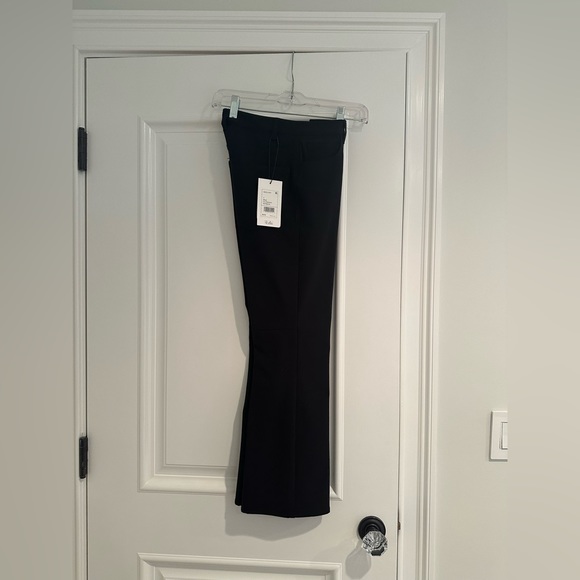 Theory 5-Pocket Kick Pant in Stretch Cotton - Picture 8 of 11